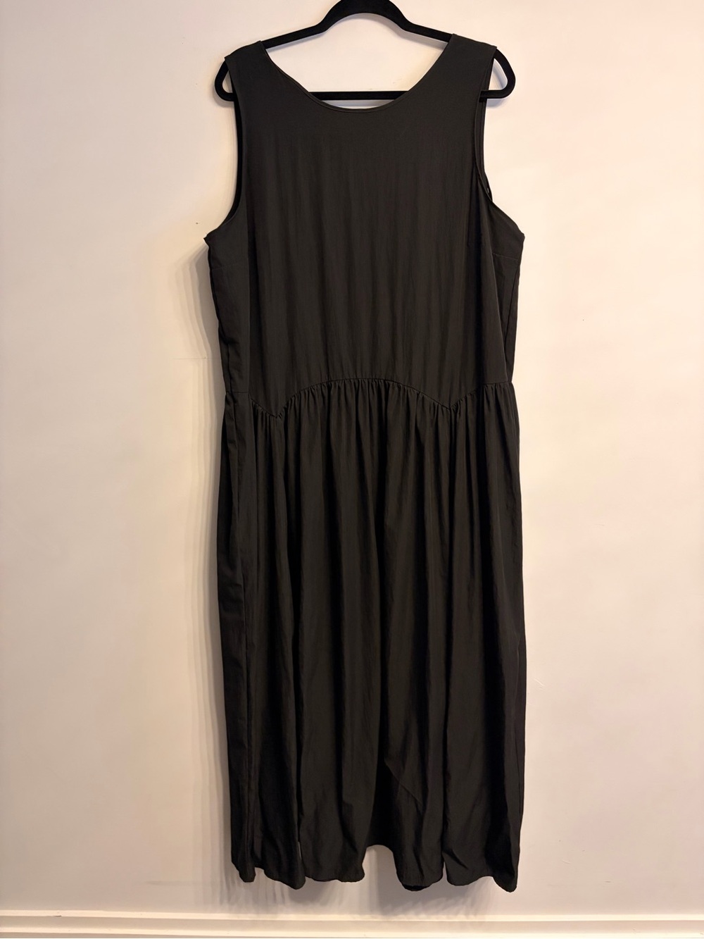 Primark Black Sleeveless Midi Dress